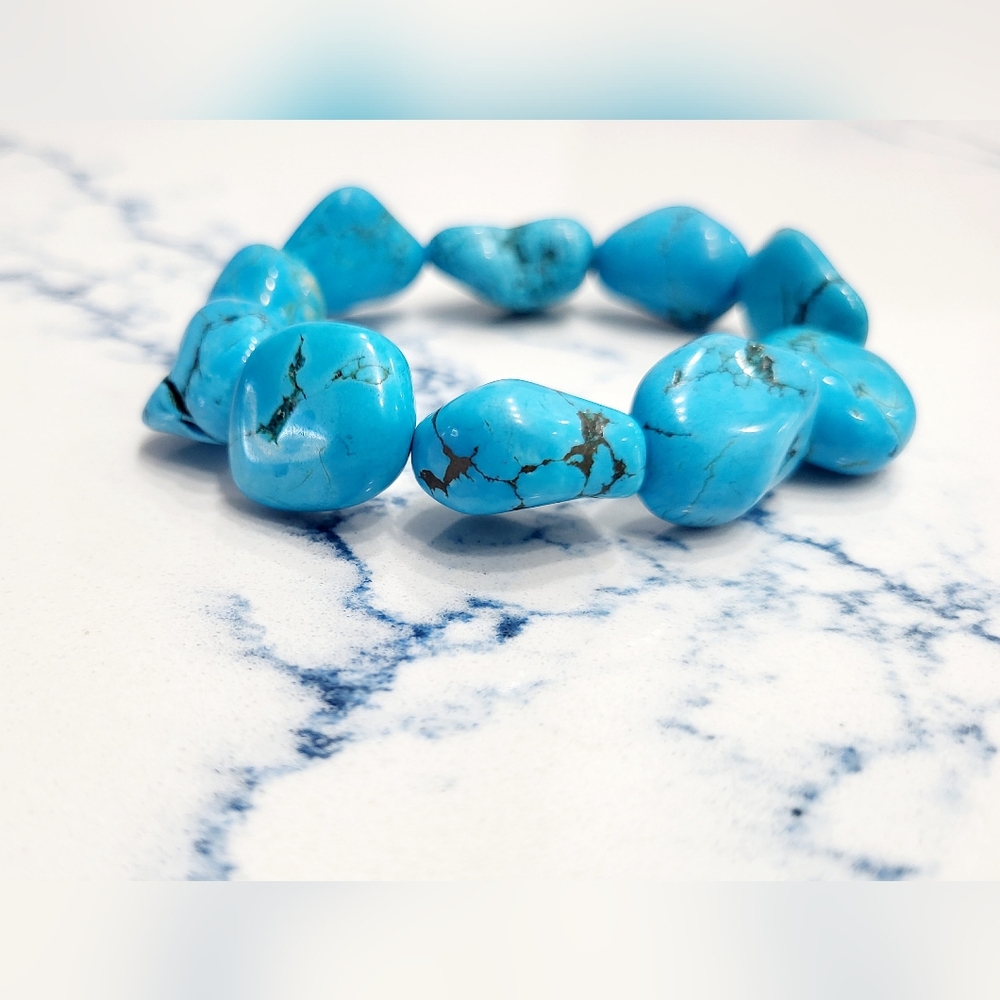 Turquoise Nugget Stretch Bracelet - Picture 10 of 13